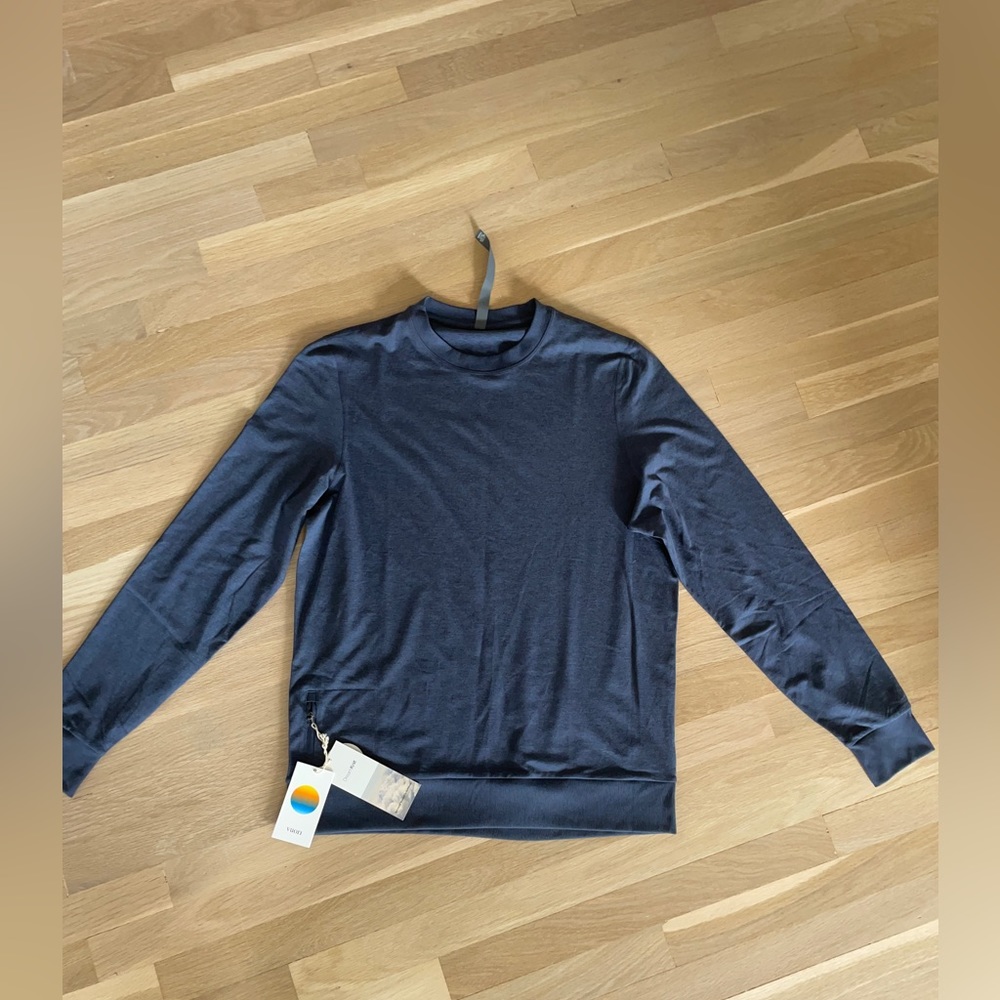 Vuori men’s Ponto performance crew
New with tags
Size L